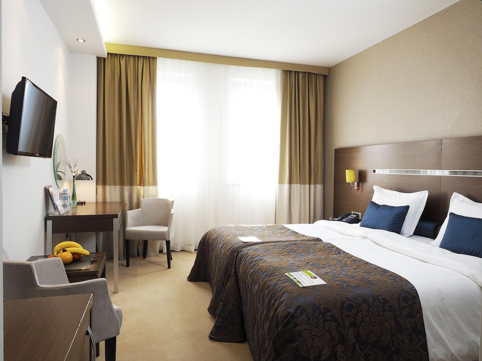 In Hotel Beograd Eksteriør billede